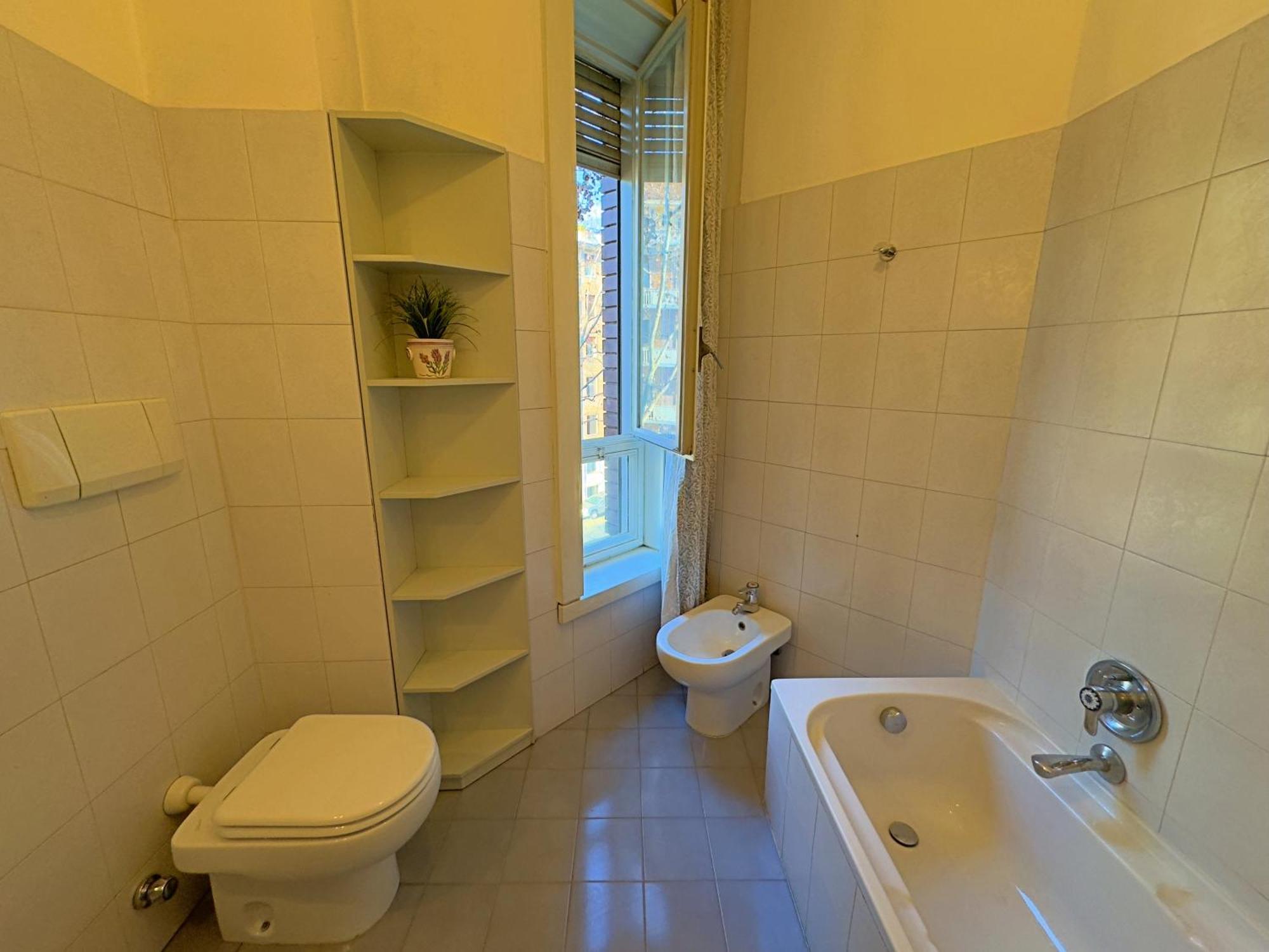 Appartme Guest House Doria 17 Милано Екстериор снимка
