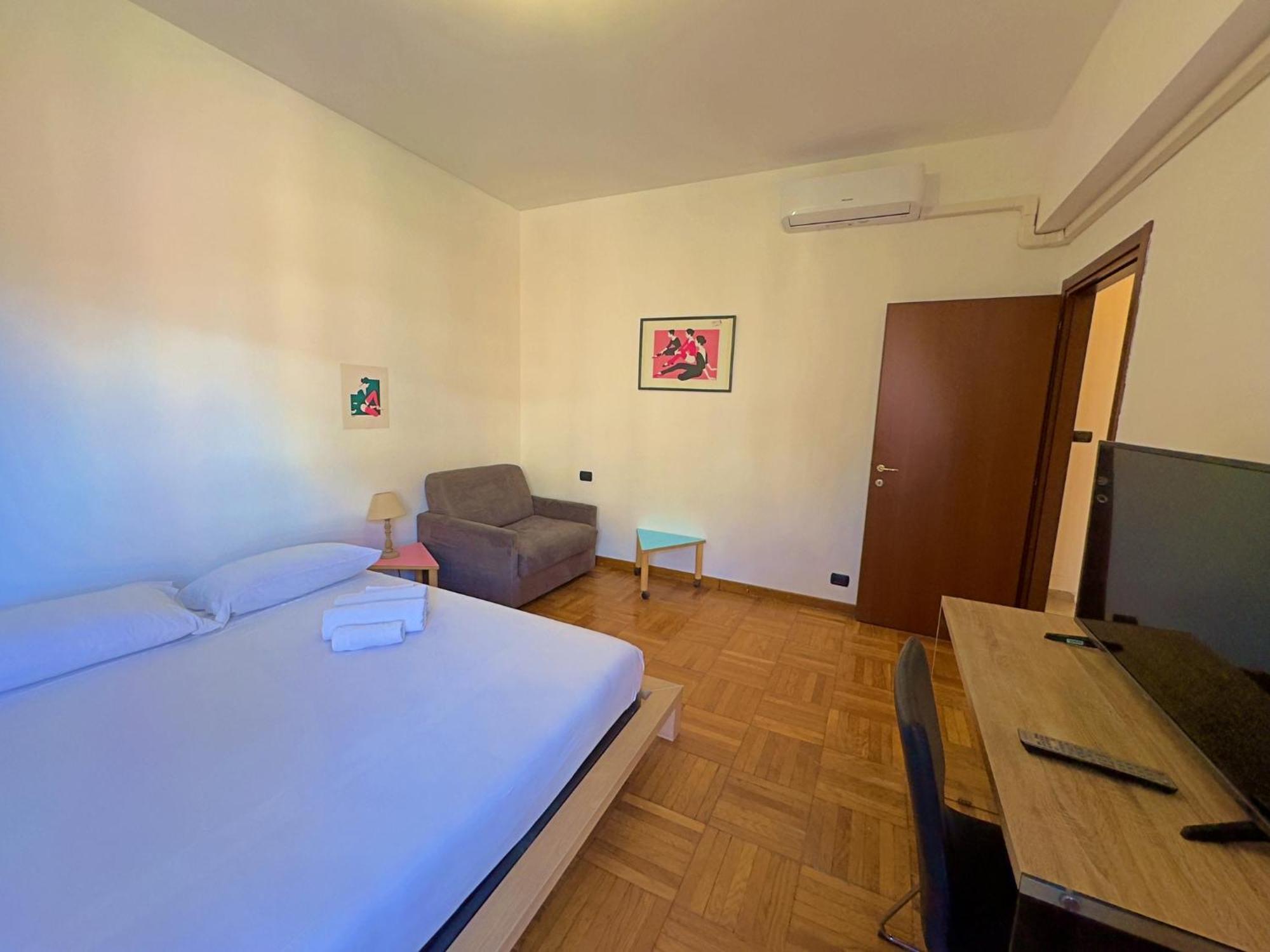 Appartme Guest House Doria 17 Милано Екстериор снимка